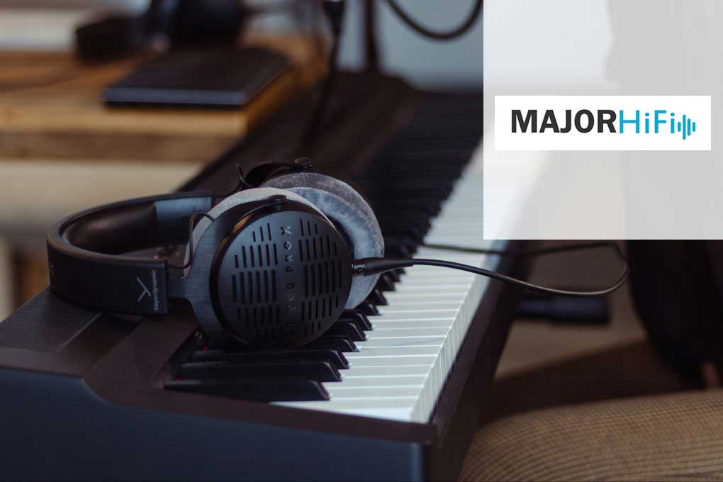 beyerdynamic DT 900 PRO X Review